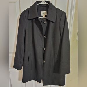 St. John's Bay black wool coat, Woman's small excellent condition button down